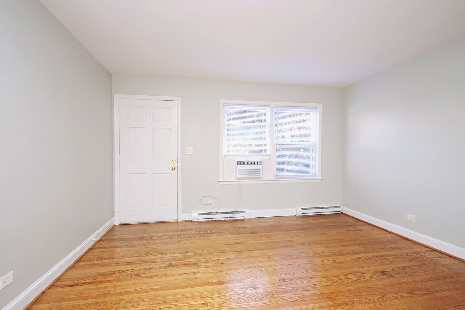 Charlottesville Condo: 2114 Ivy Rd #7