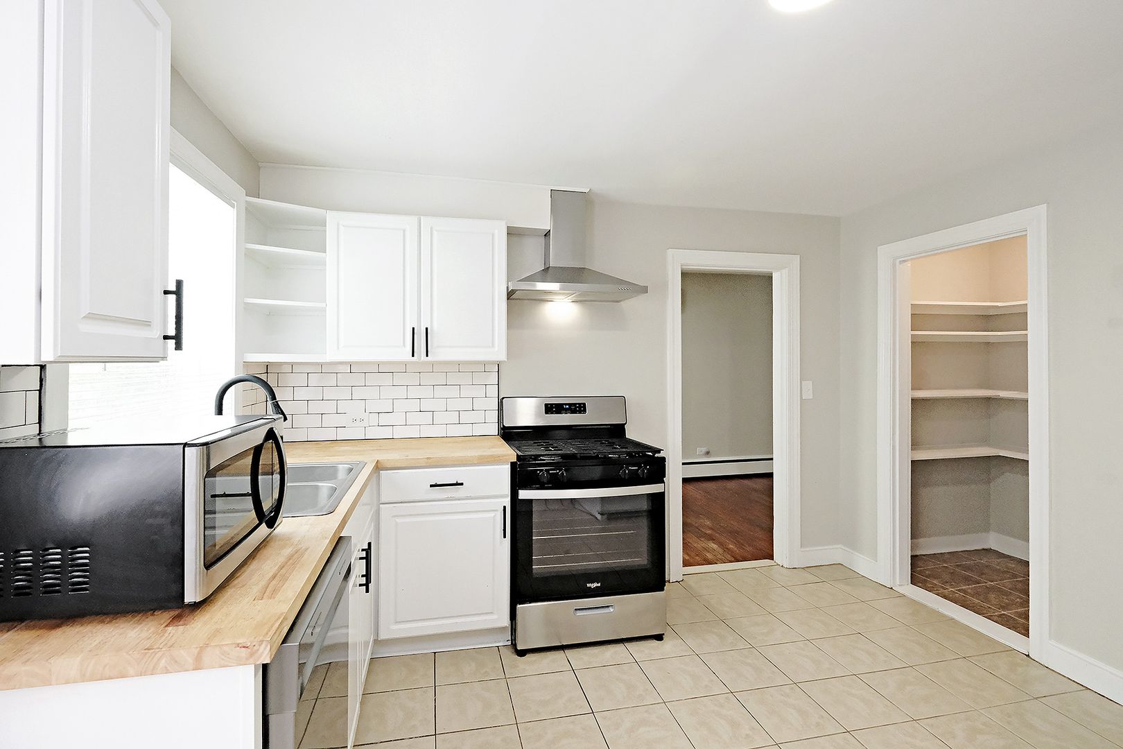 Charlottesville Multiplex: 2525 Woodland Dr #A