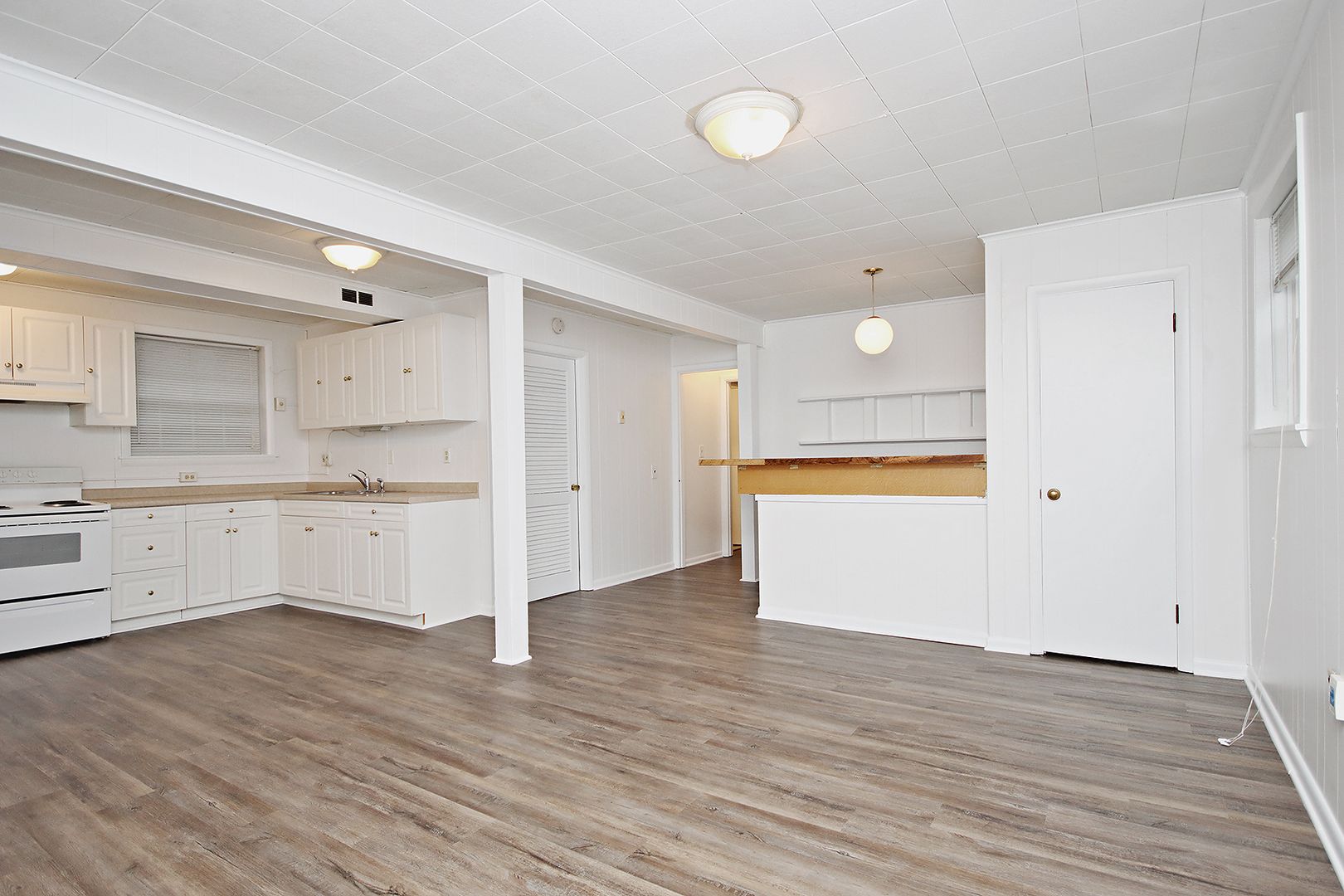Charlottesville Apartment: 2423 Sunset Road #B
