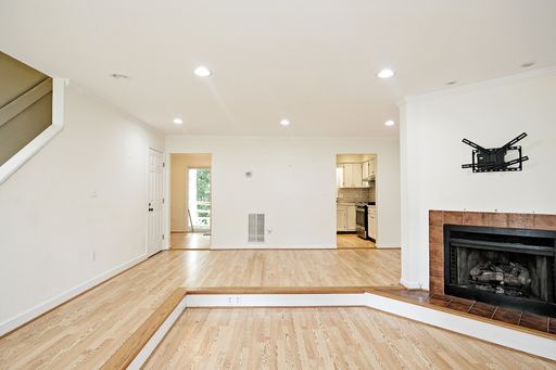 Pet-Friendly Minor Hill Townhome – photo 1