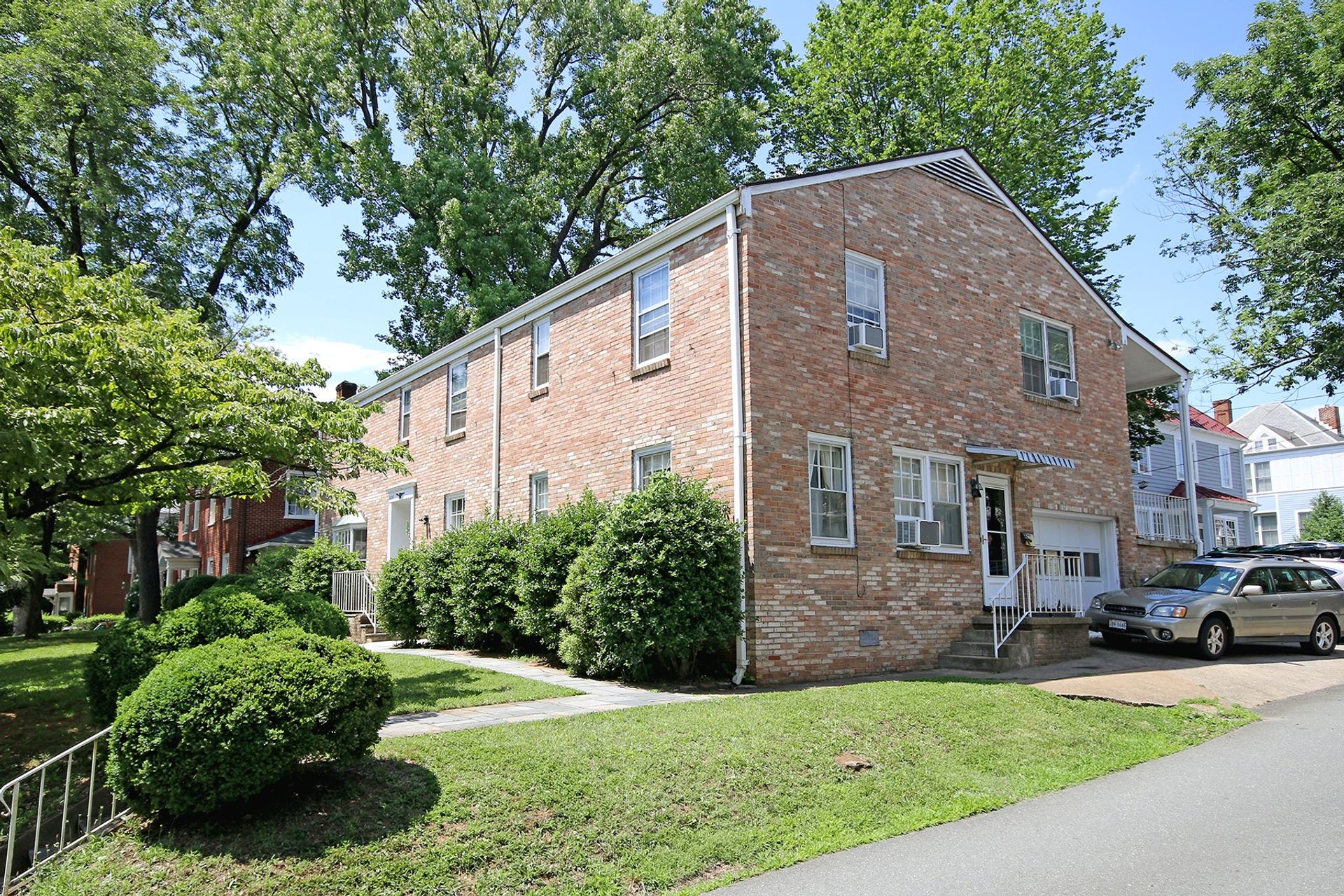Charlottesville Apartment: 1609 Gordon Ave - #4