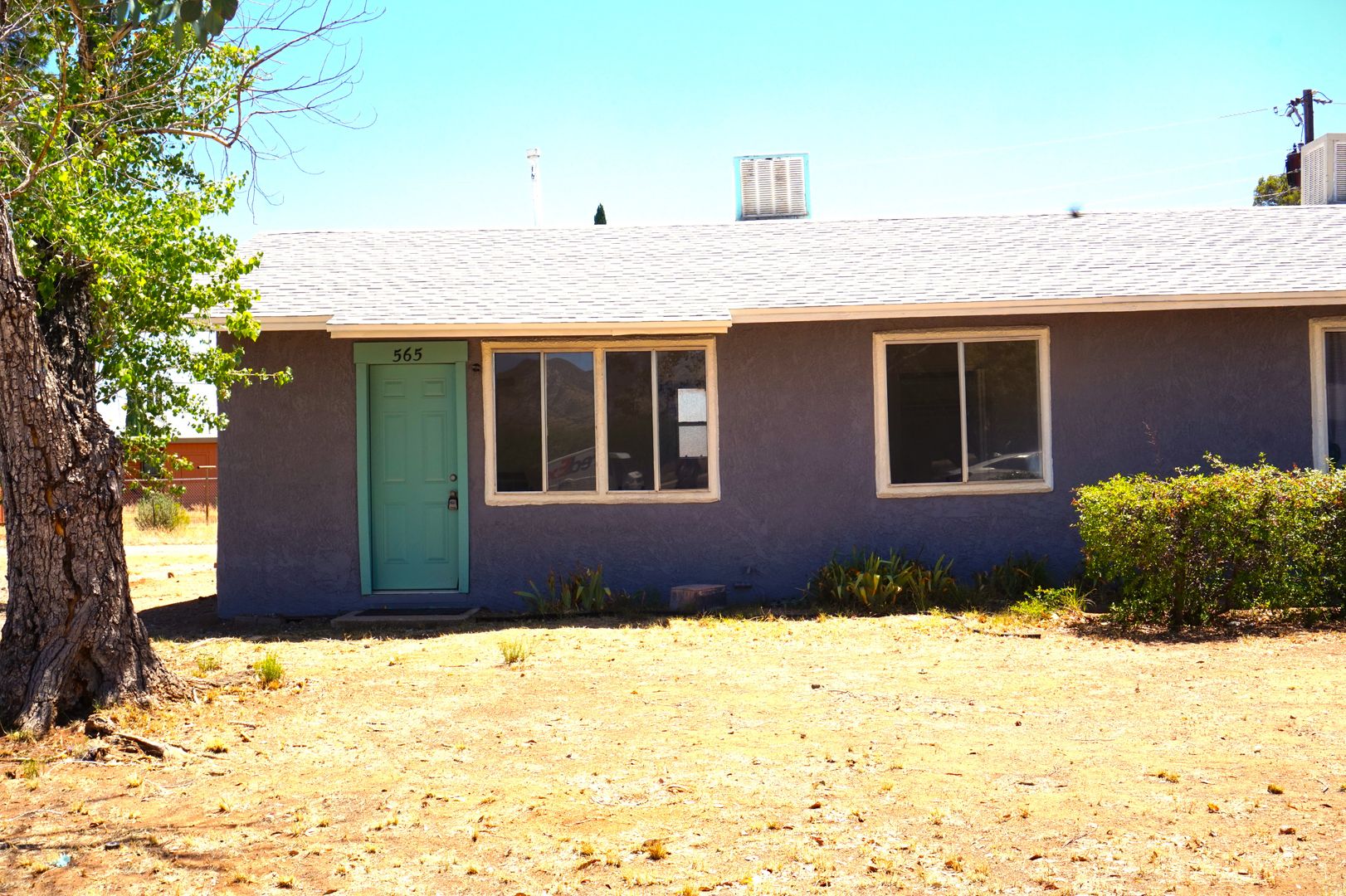 Sierra Vista House: 565 Graham Place
