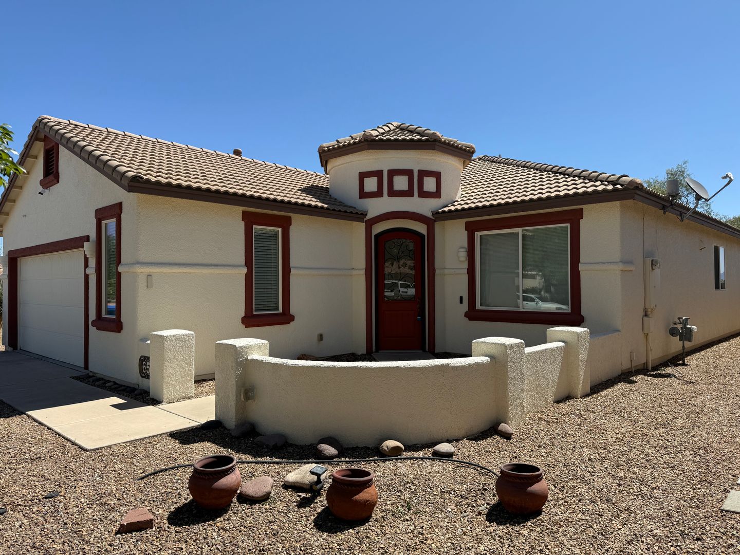 Sierra Vista House: 657 Tanner Drive