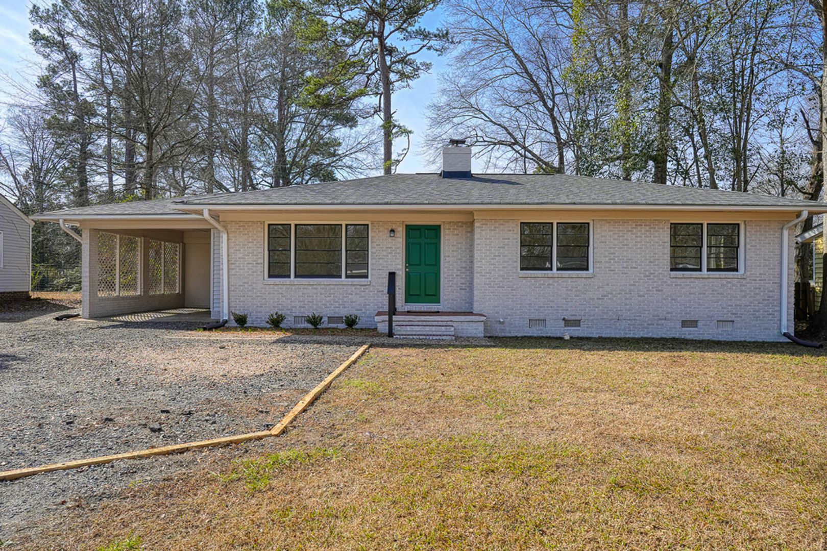 Spartanburg House: 118 1st Ave