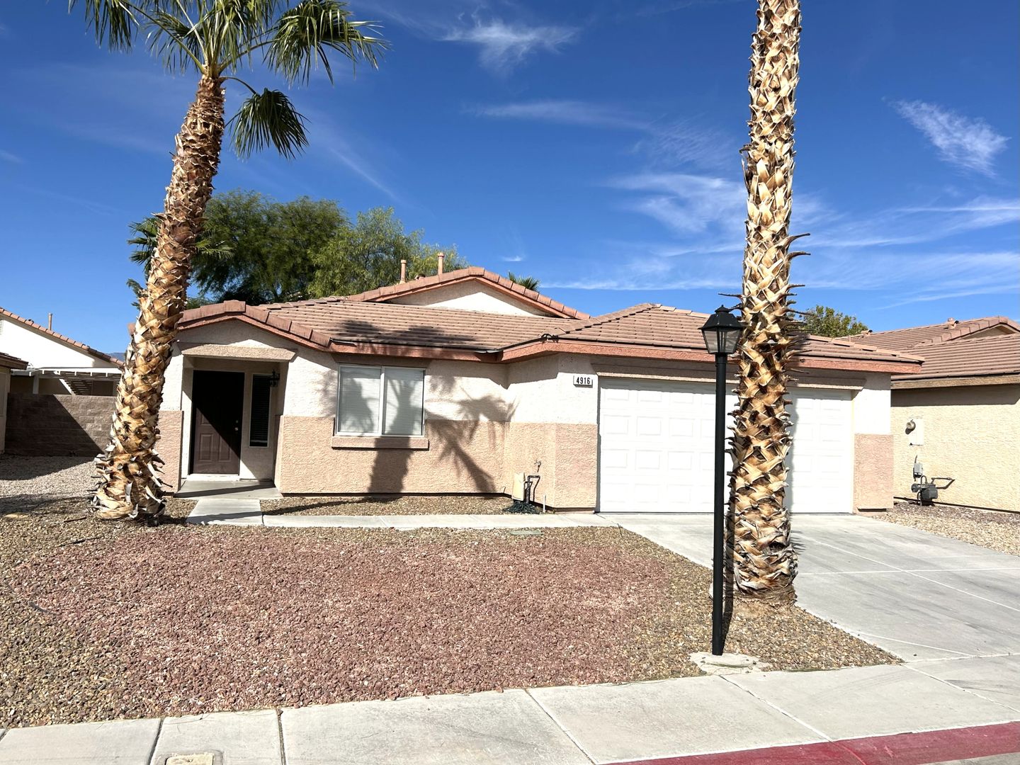 Las Vegas House: 4916 River Splash Ave