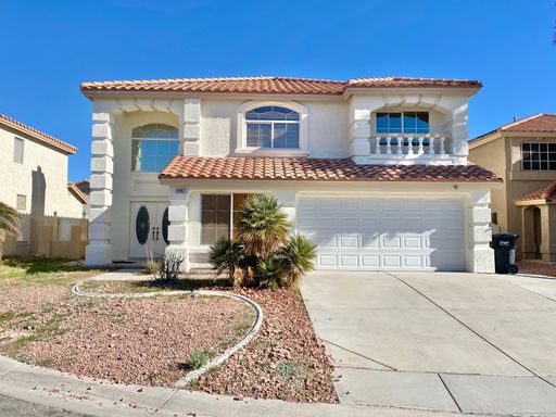 IMMACULATE 5 BEDROOM / 2.5 BATHROOM 2 STORY HOME W/ POOL & SPA, W/2 CAR GARAGE – photo 1
