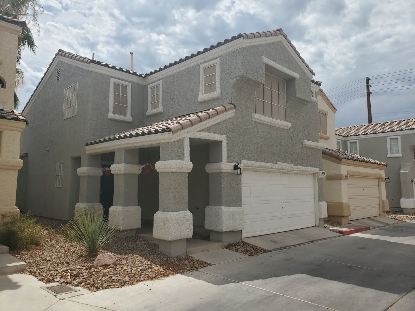 North Las Vegas House: 4808 Leadership Ct