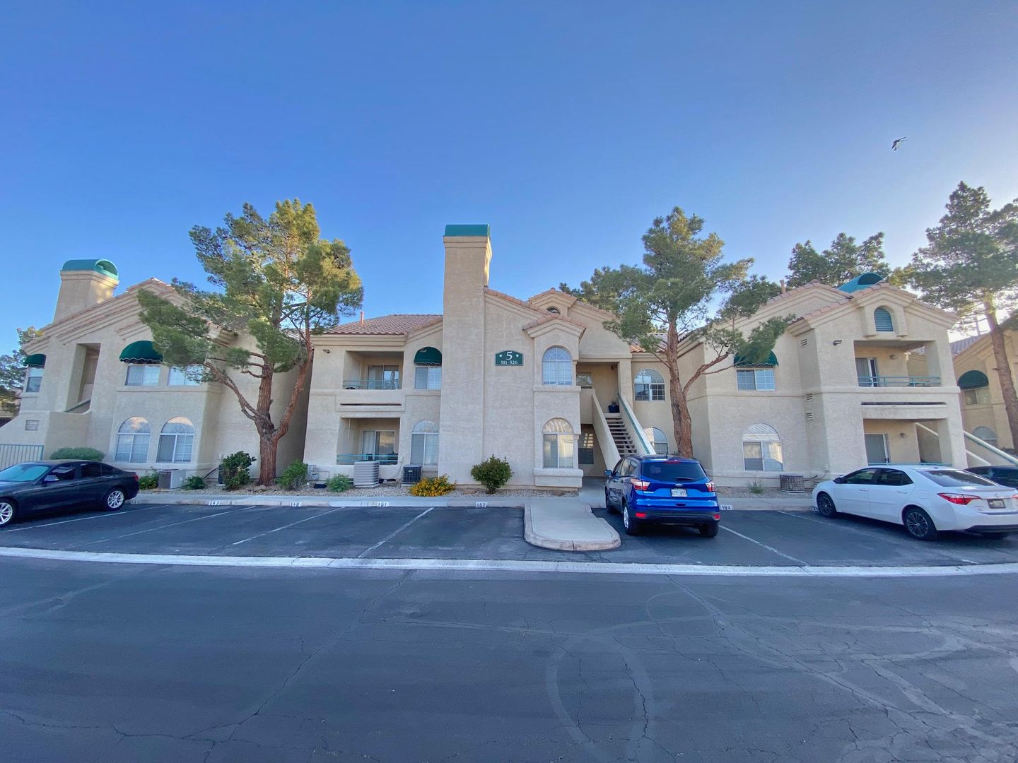 Henderson House: 2251 Wigwam Parkway #514