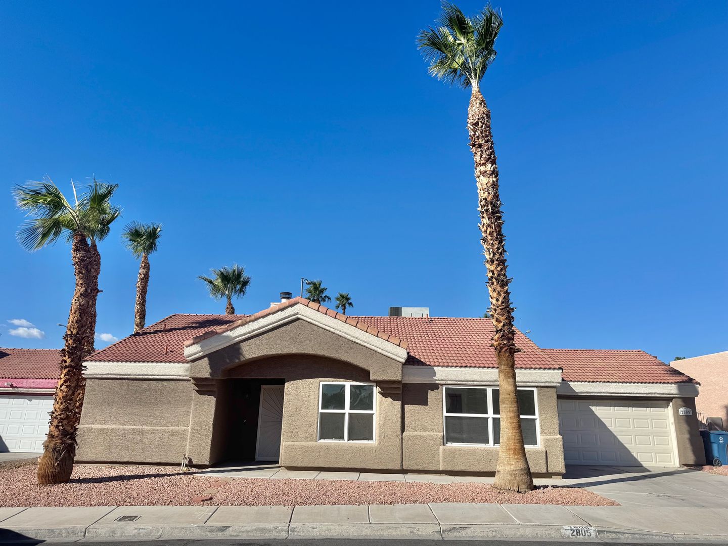 Las Vegas House: 2805 Du Barry Manor