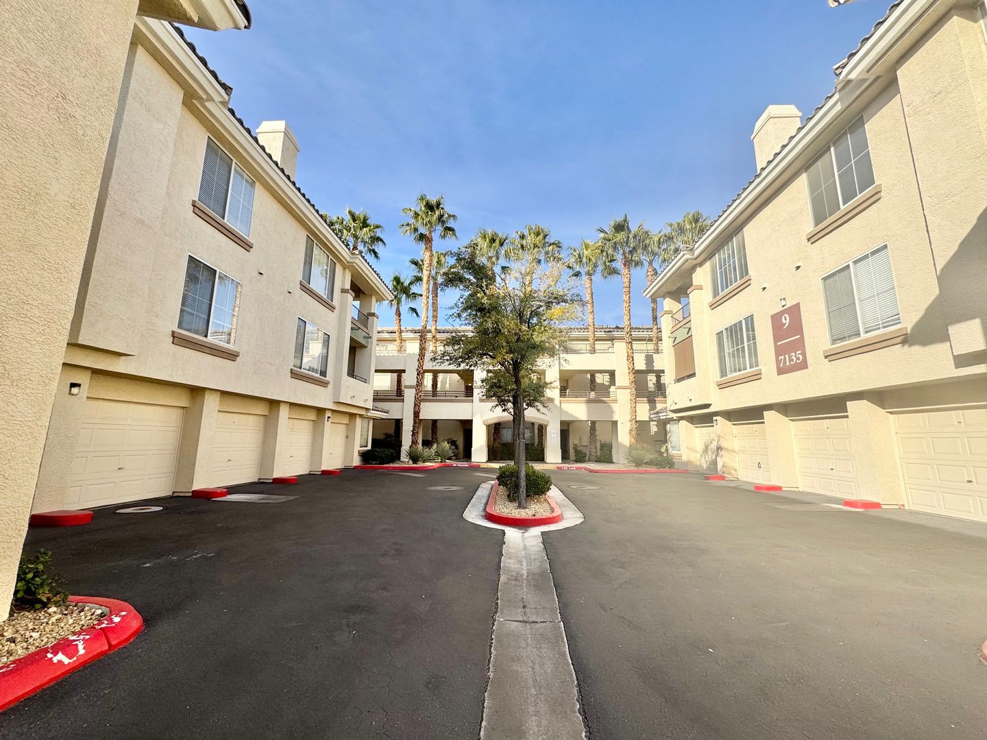 Las Vegas House: 7135 S Durango Dr #108