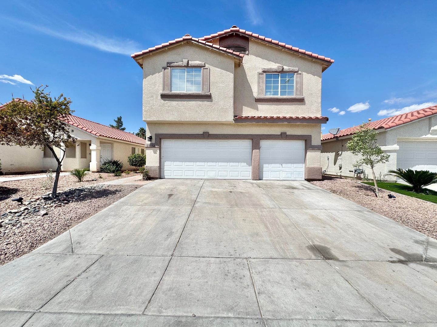 Las Vegas House: 1092 Whispering Birch Ave