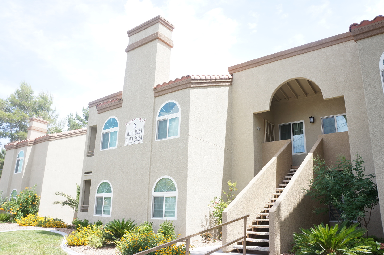 Las Vegas House: 3145 E. Flamingo #2020