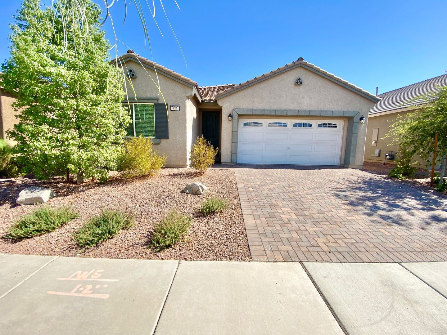 Henderson House: 321 Cadence Vista Dr.