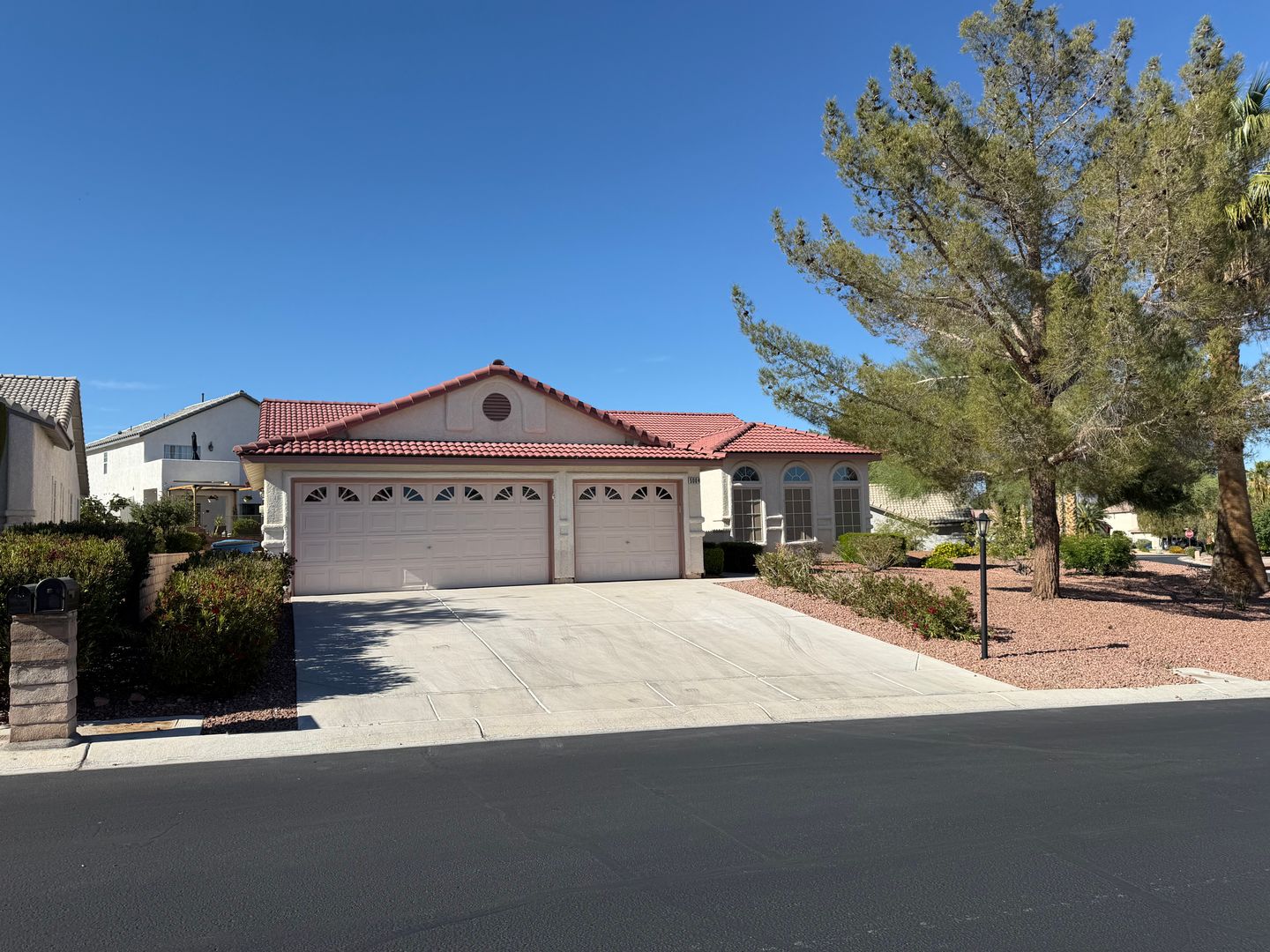 Las Vegas House: 5004 Elm Grove Dr