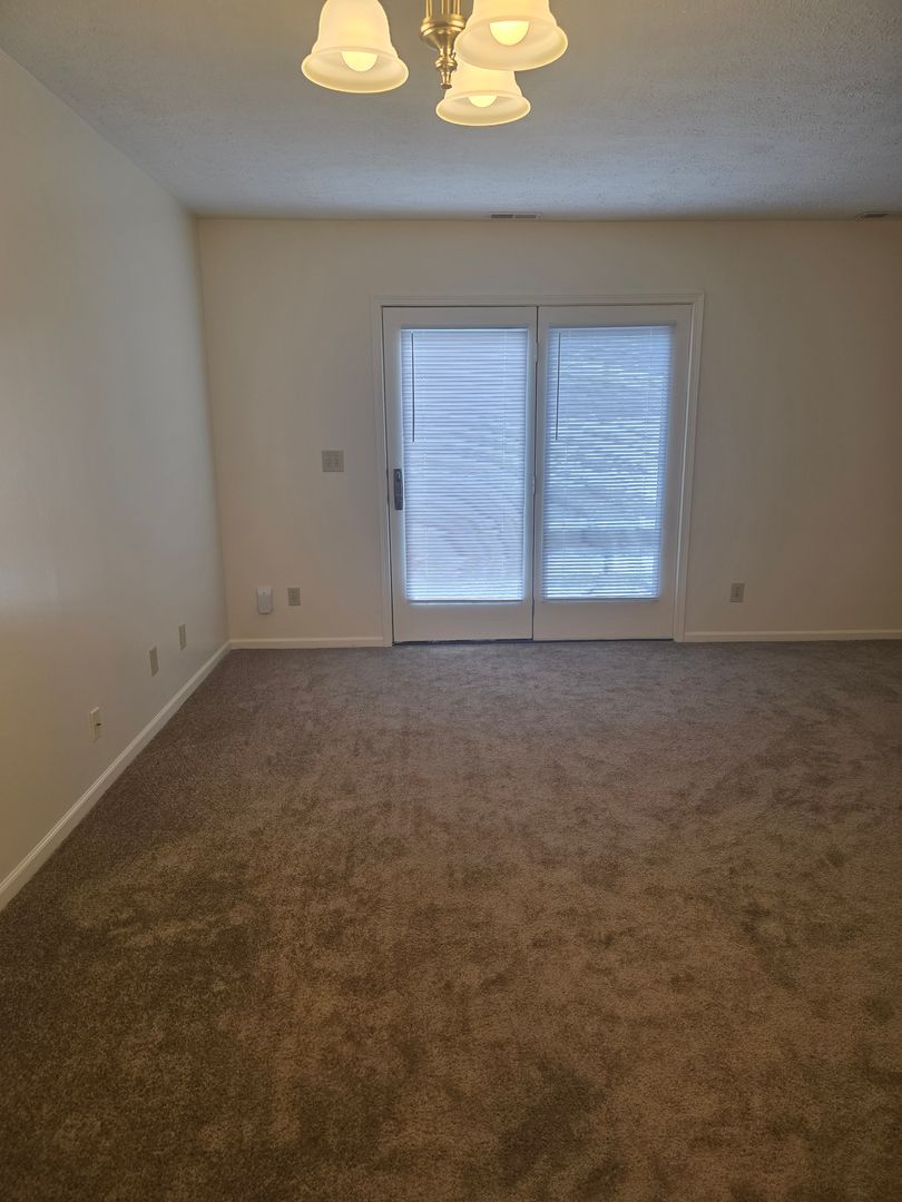 Morgantown Townhome: 14 Alderman Dr.