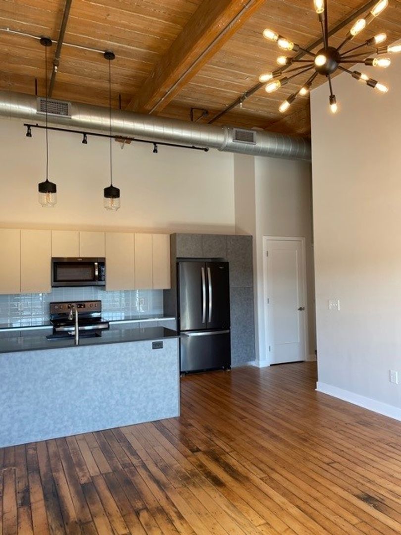 Providence Apartment: 725 Branch Ave