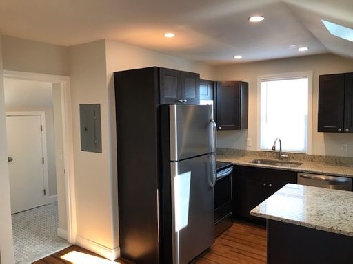 90 Sutton 3rd Floor 1 Bed (studio) 1 Bath – photo 1