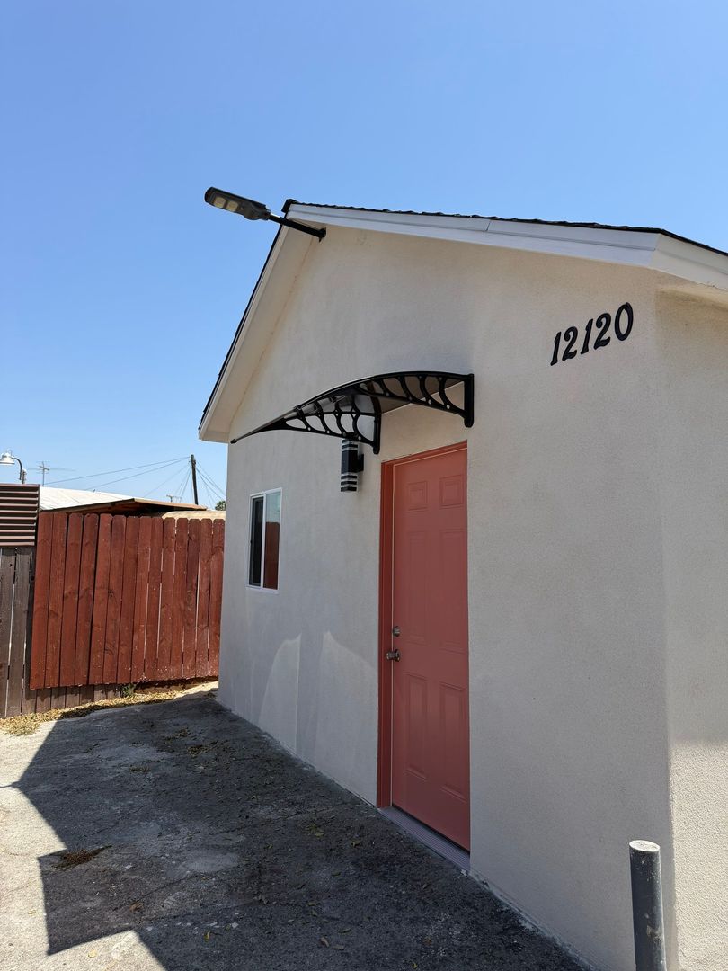 El Monte House: 12120 Clora Place