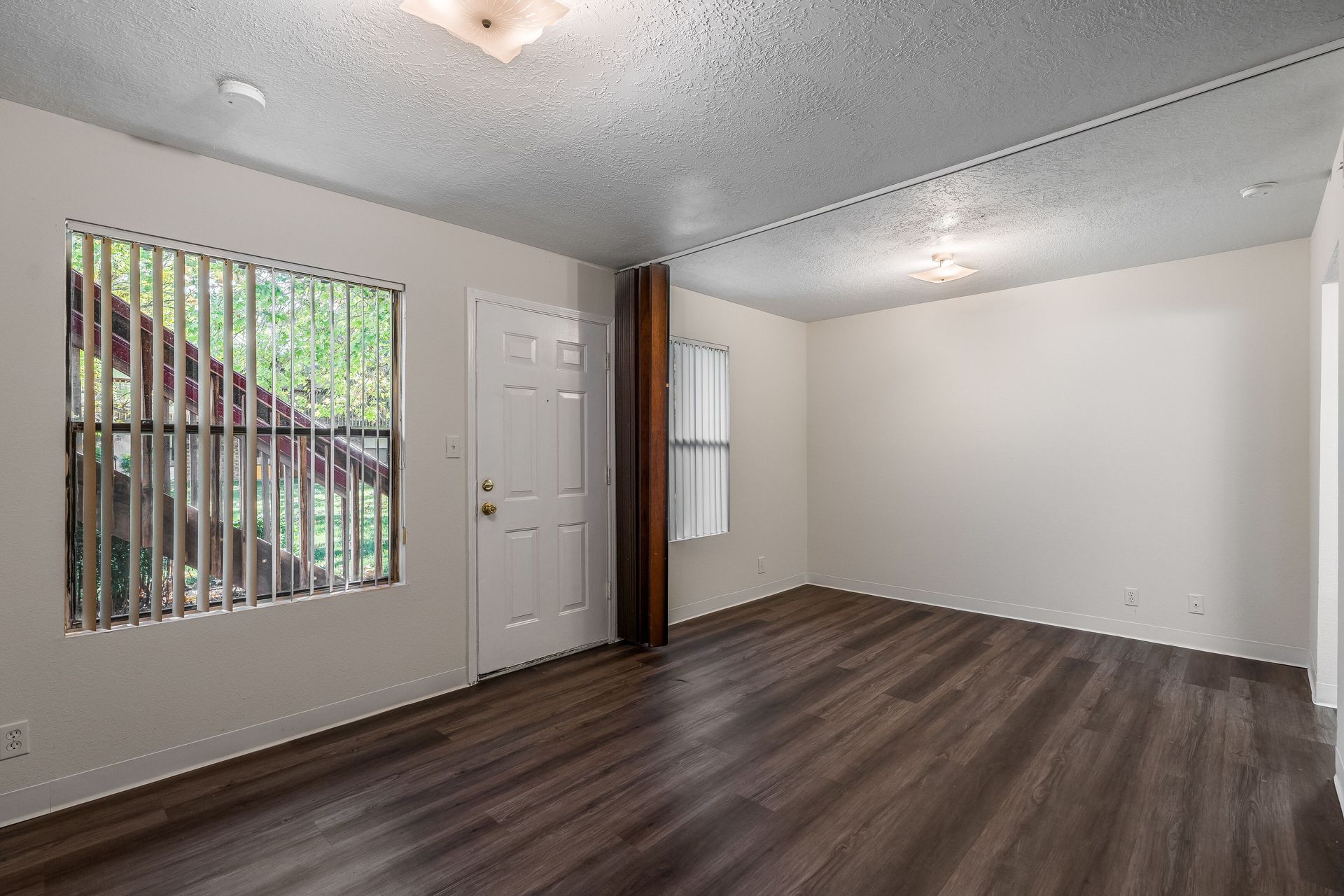 Albuquerque Apartment: 5851 Anderson Ave SE