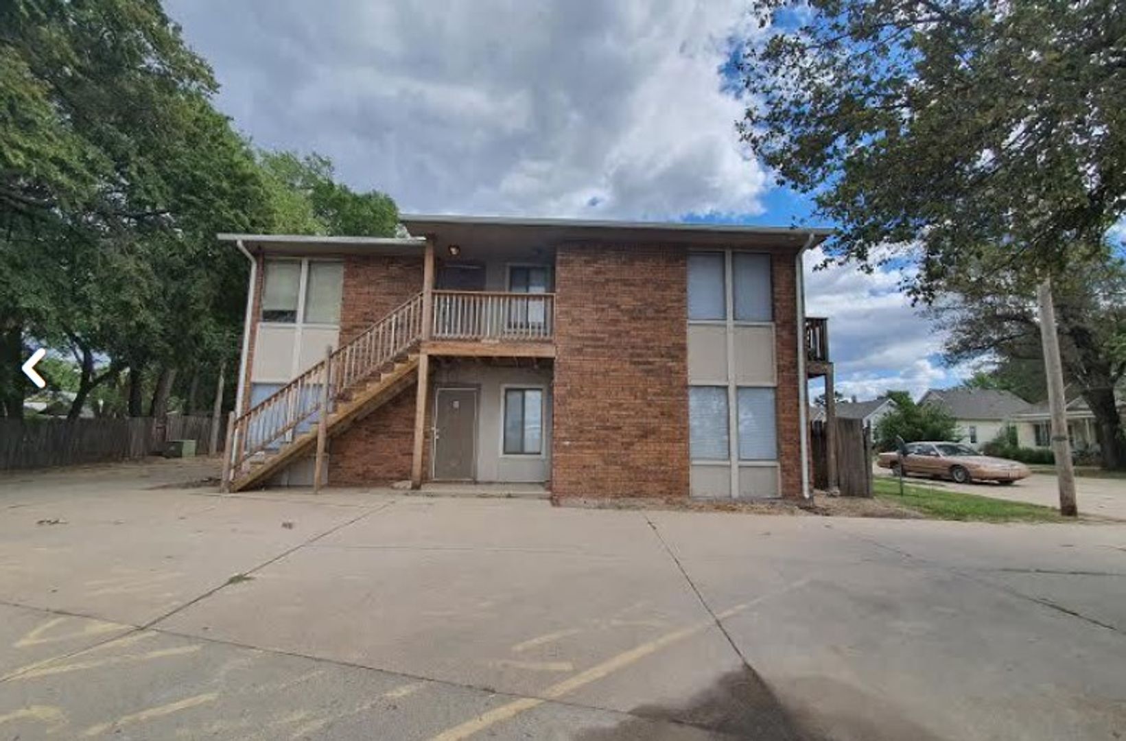 Wichita Apartment: 502 W Zimmerly