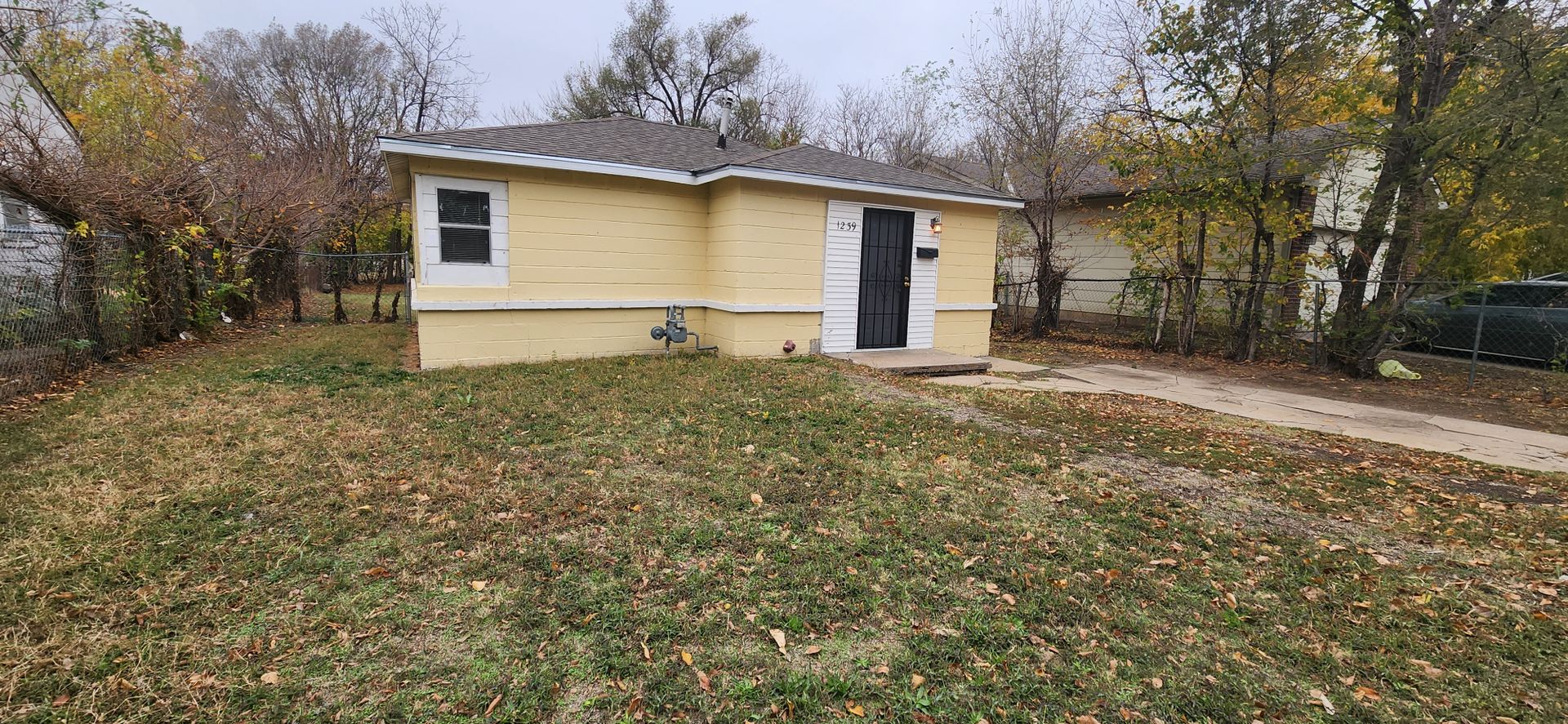 Wichita House: 1239 N Piatt