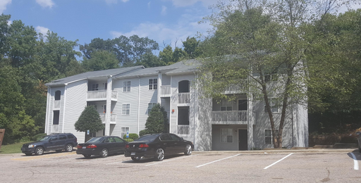 2 Bedroom Concord Apt – photo 1