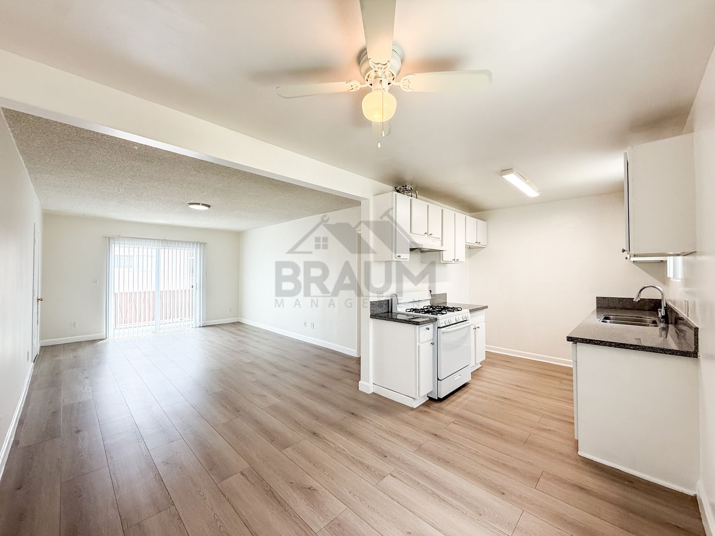 RESEDA Apartment: 19405 HAYNES ST.