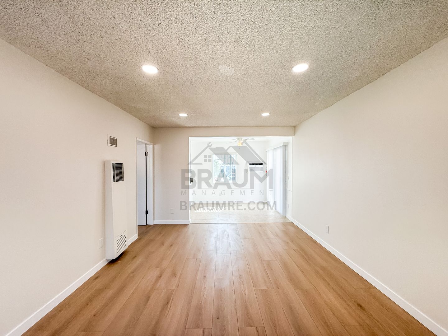 RESEDA Apartment: 19401 HAYNES ST