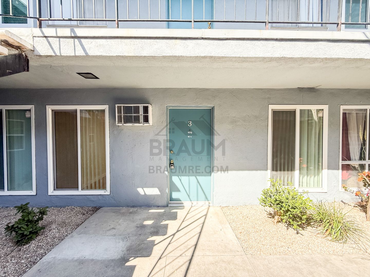 NORTH HOLLYWOOD Apartment: 5611 FULCHER AVENUE