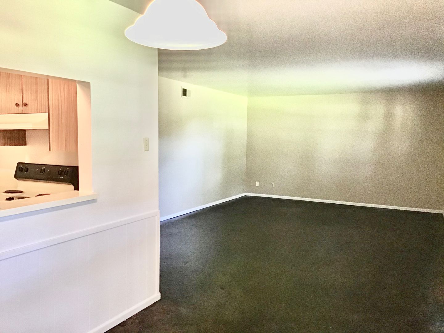 New Braunfels Apartment: 730 Howard St.