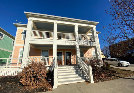 Modern & Spacious 2 Bed/2 Bath **August 2027** – photo 1