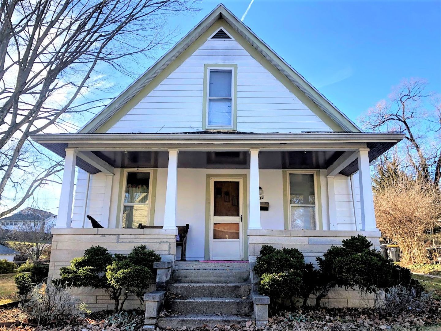 Bloomington House: 338 S. Maple St