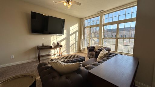 (2027) Amazing Location - Downtown Modern Living: 4 Bed 4 Bath! – photo 1