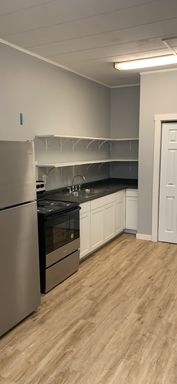 Large Studio Downtown/ Blocks from Kirkwood -- AVAILABLE 2027!! – photo 1
