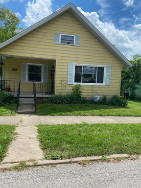 **Available AUGUST 2027** 1 Bed/1 Bath Near Downtown! – photo 1