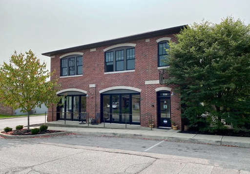 2 Bed, 2 Bath in an Incredible Location!! *August 2027* – photo 1