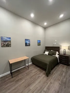 Great One Bedroom, One Bath, Close to Campus! **AUGUST 2027** – photo 1