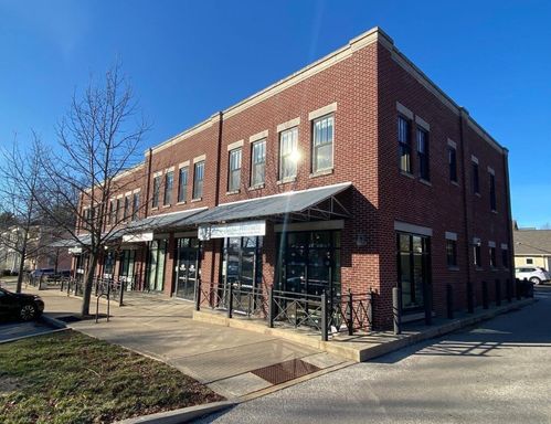 Modern & Spacious 2 Bed, 2 Bath! *August 2027* – photo 1