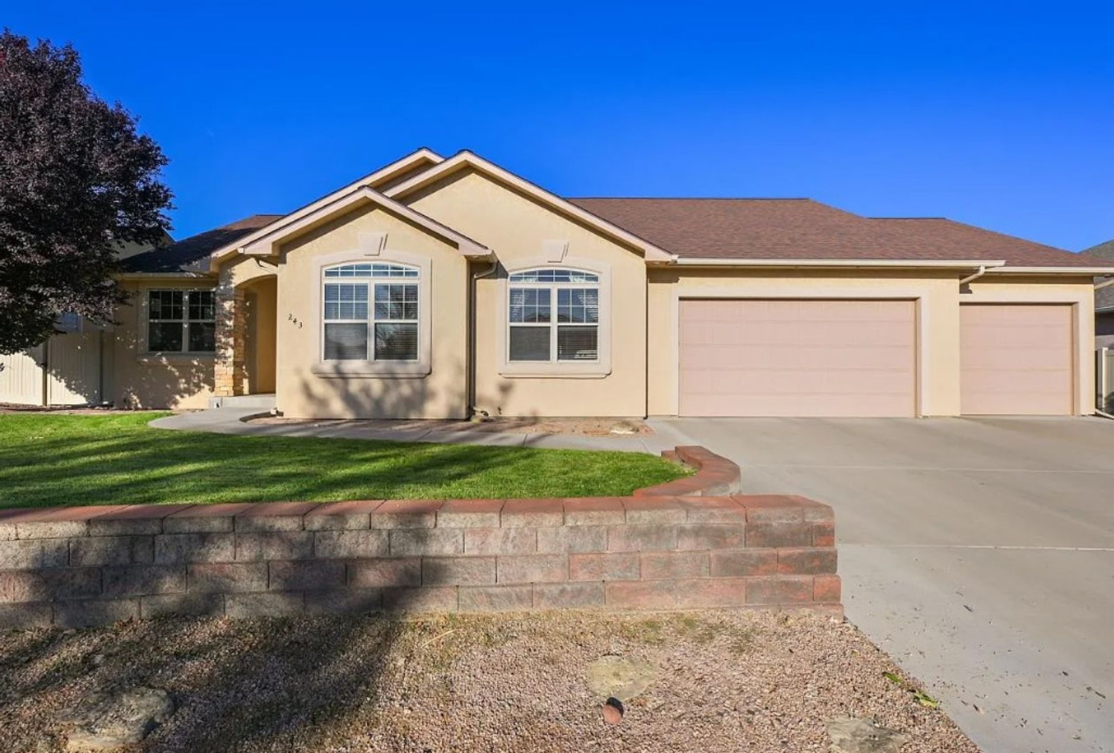 Grand Junction House: 243 Papago Street