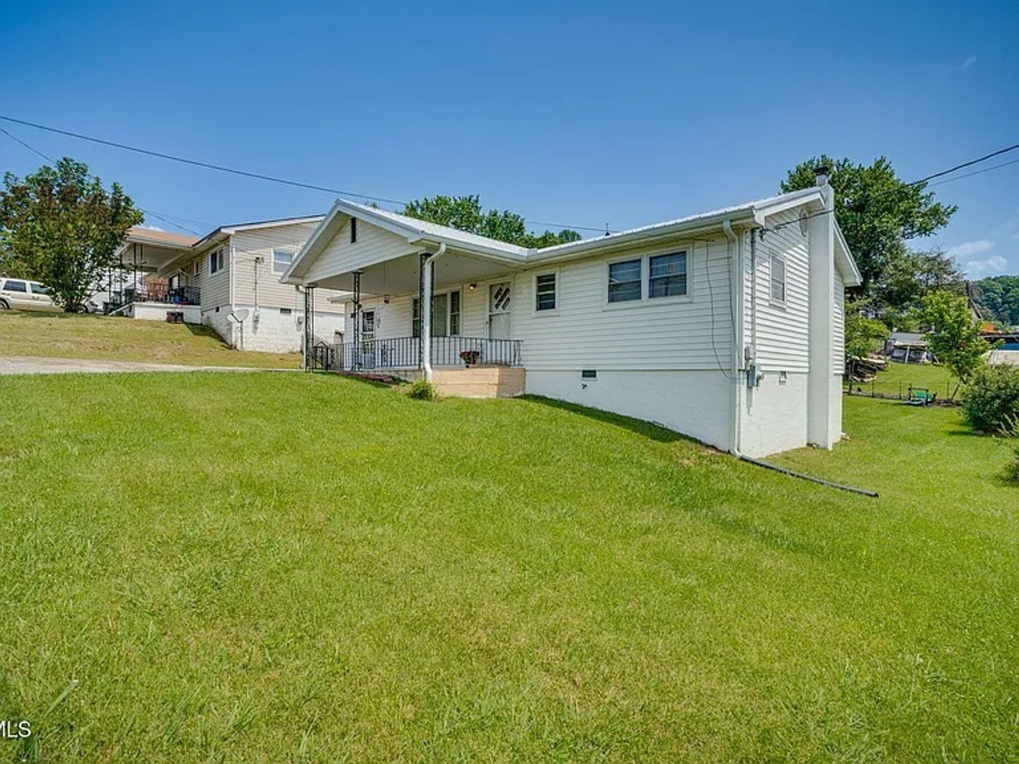 Kingsport House: 320 Independence Dr