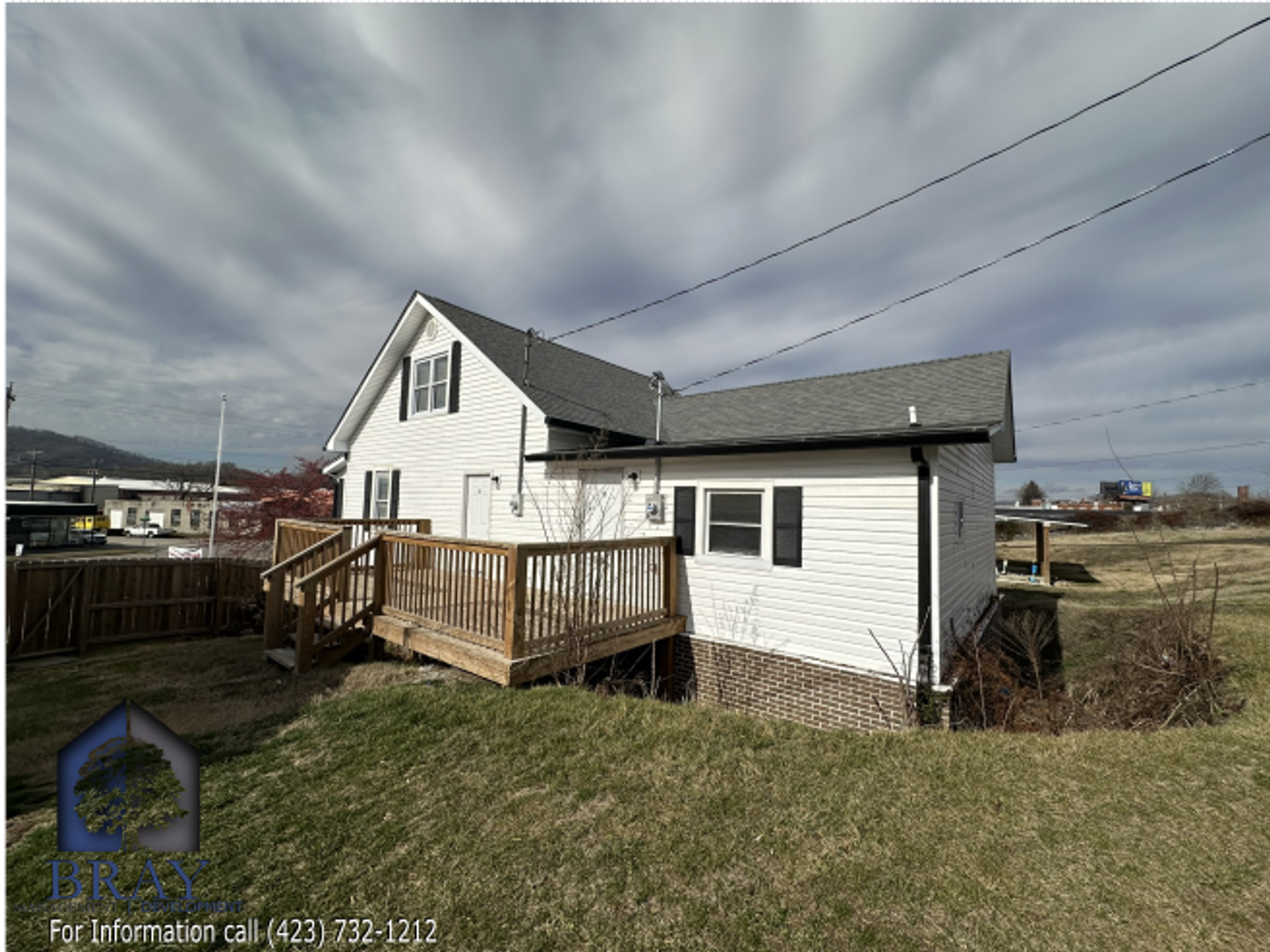 Kingsport Apartment: 733 E Sullivan St