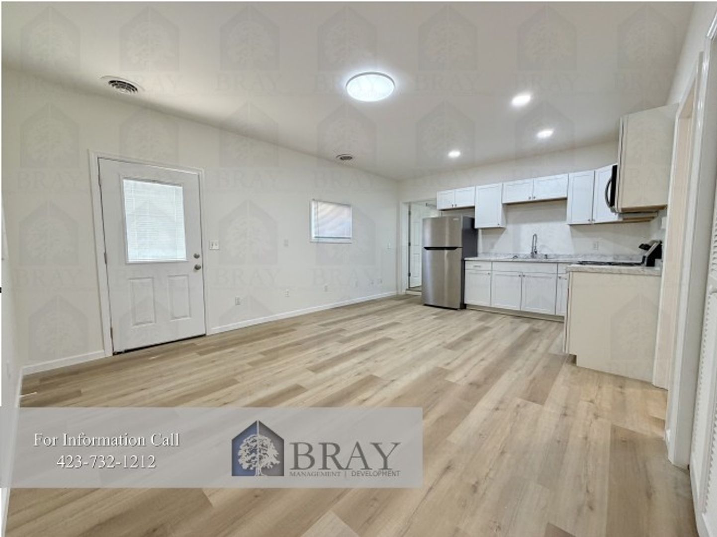 Kingsport Apartment: 307 Honeysuckle Dr