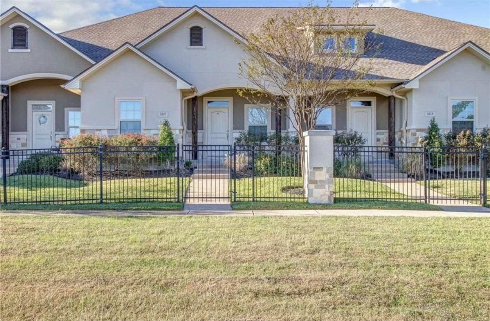 College Station House: 3811 Harvey Rd