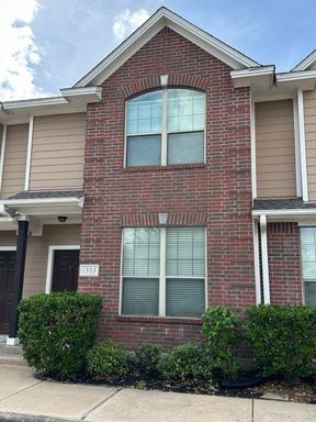 College Station - 2 Bed / 2.5 Bath / 2 story in River Ridge Townhomes – photo 1