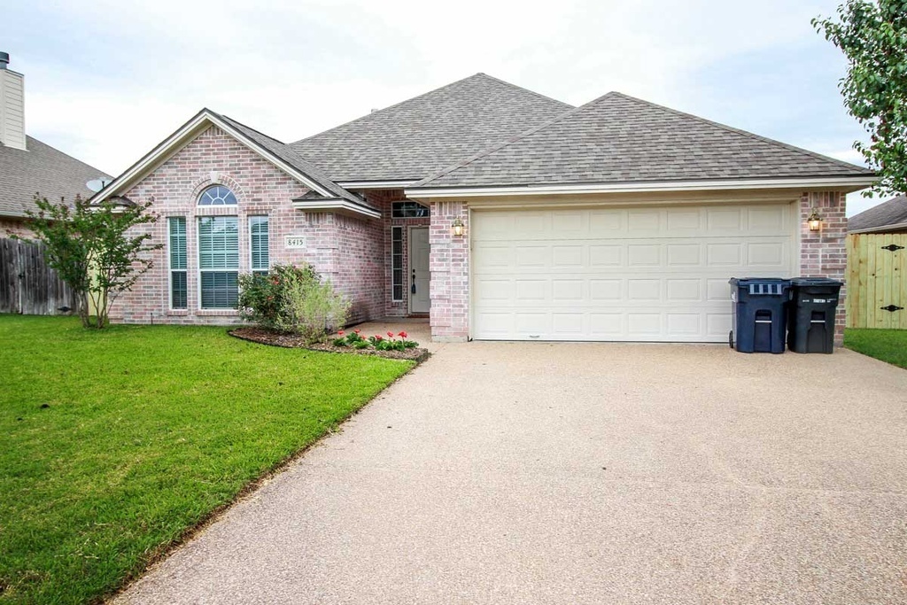 College Station House: 8415 Lauren Dr.