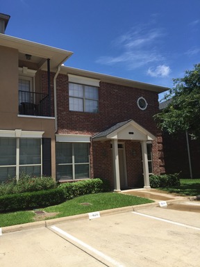 SHORT TERM LEASE - College Station - 3 Bedroom / 3 Bath- 2 story Condo off University Dr. E. – photo 1