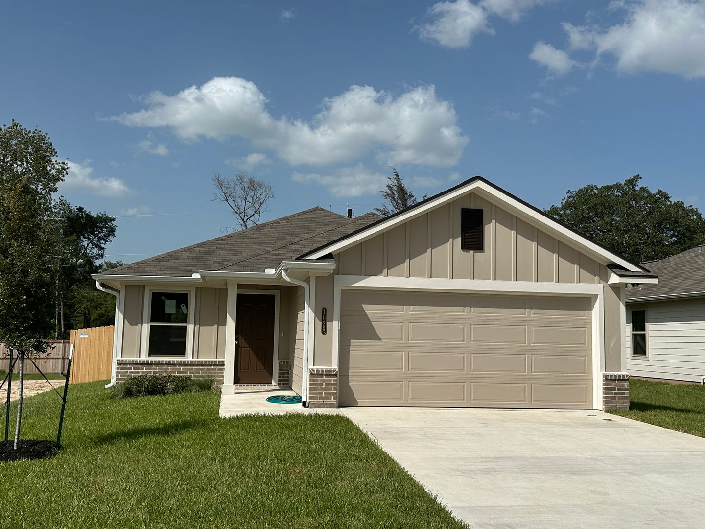 Bryan House: 1638 Lucky St
