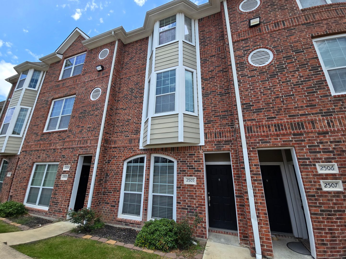 College Station House: 1198 Jones-Butler Rd #2505
