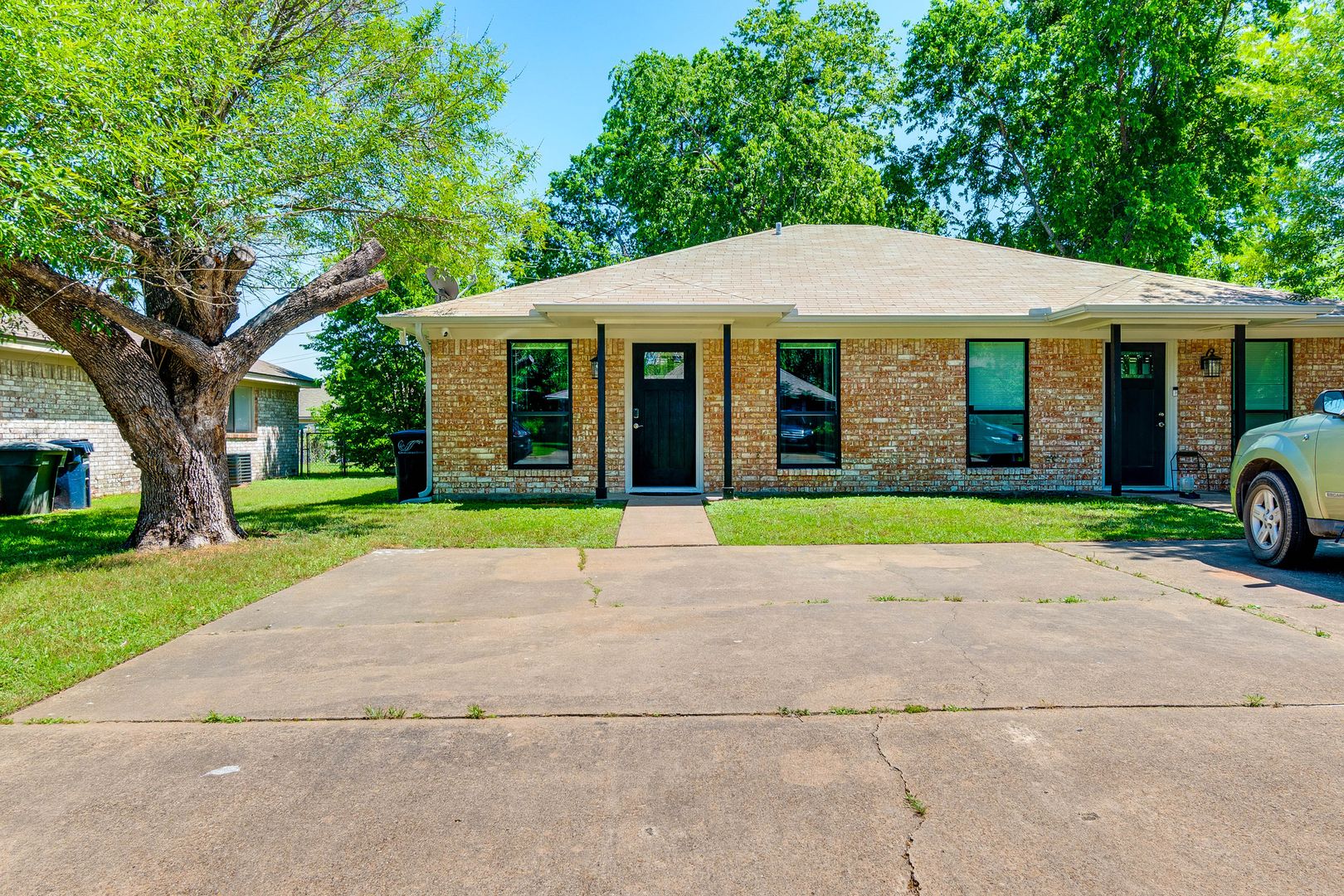 College Station House: 808 Concho Place