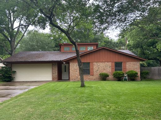 College Station - 3 Bedroom - 2 Bath - 2 vehicle car - Fenced in back yard - House. – photo 1